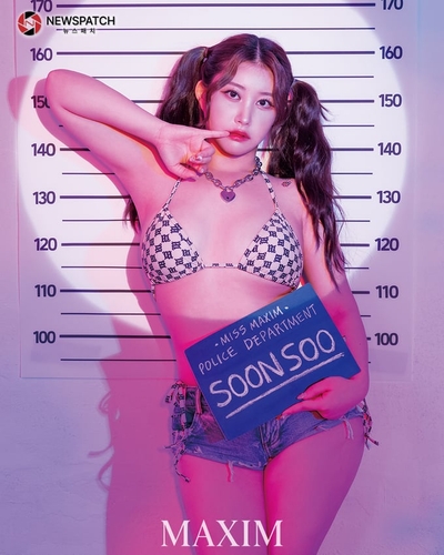 유튜브 조회수 360만 뷰 이상을 기록한 인기 미스맥심 순수의 첫 단독 화보 공개